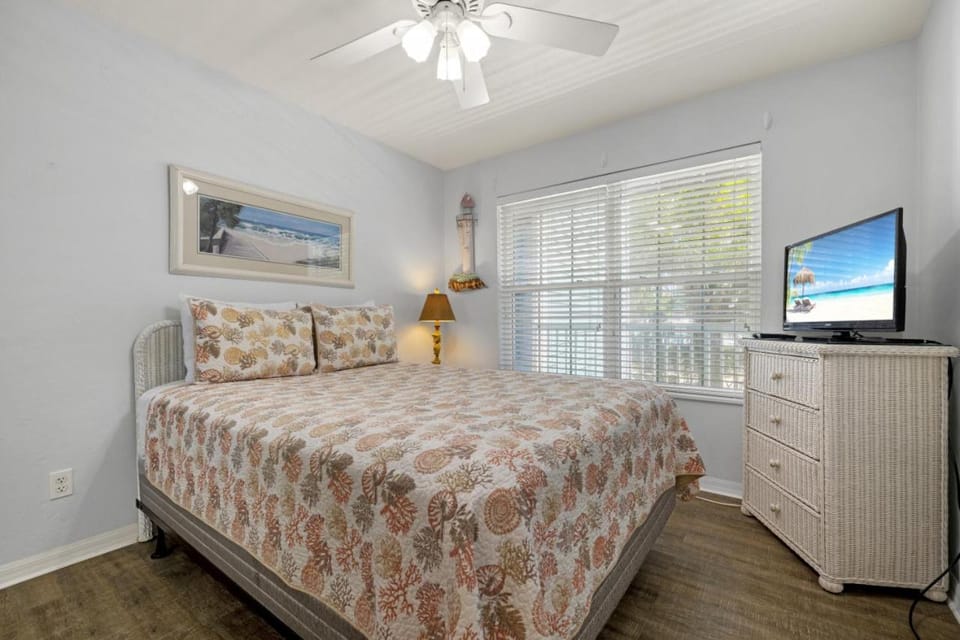 Sanderling Condo A101 Natures Landing House in Cedar Key