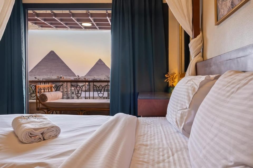 Bed, Mountain view