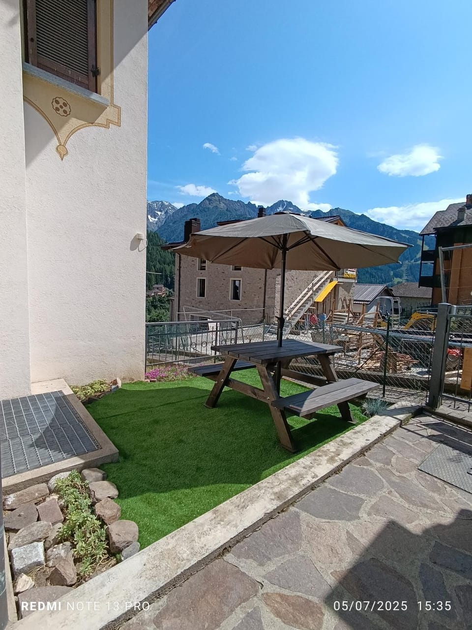 Inner courtyard view