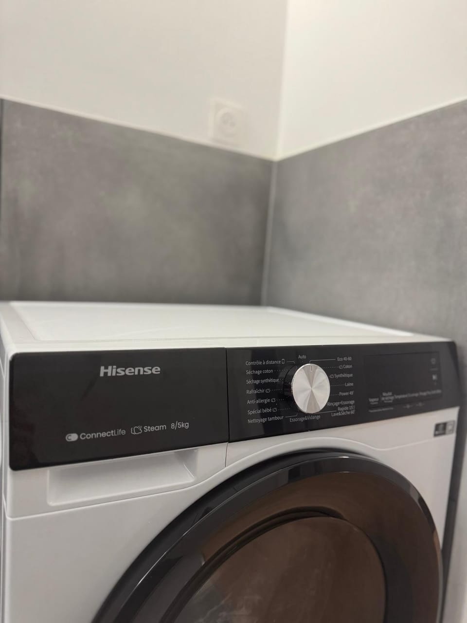 Le 9 - Basel Airport Apartment in Saint-Louis