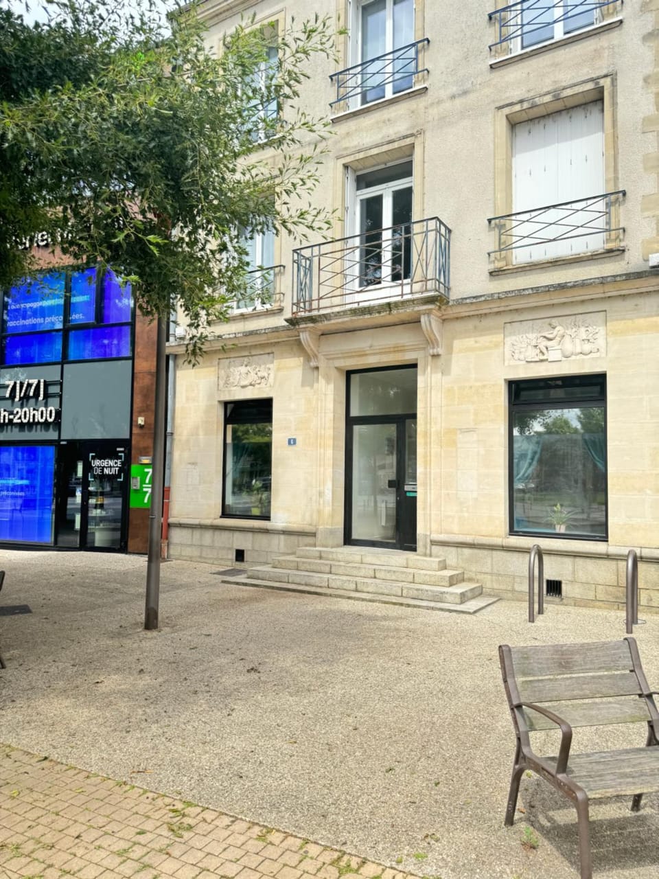 Property building, Location