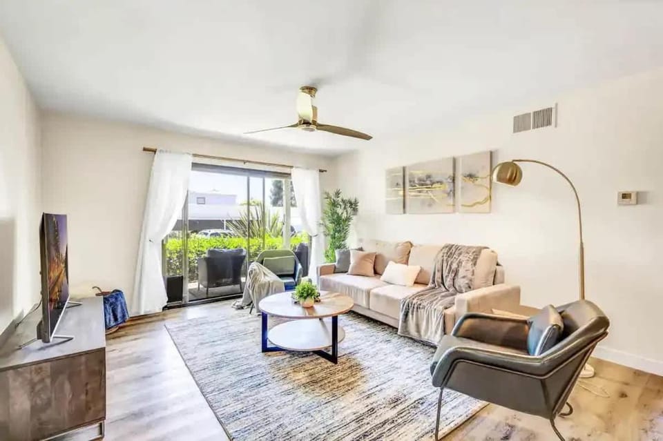Resort Living with Pool & Tennis Minutes to Del Mar Beaches House in San Diego