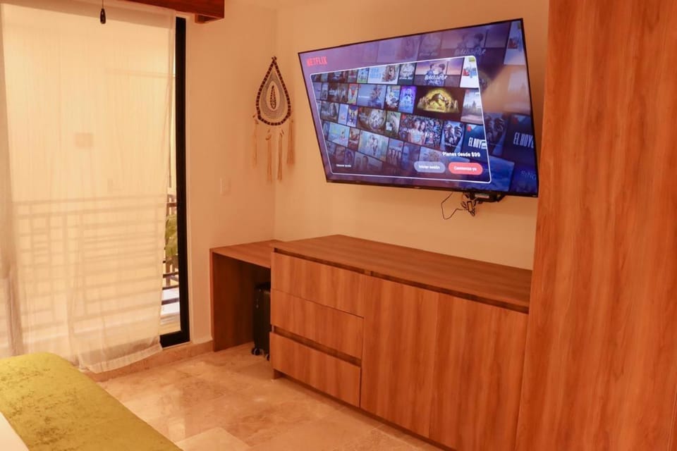 Modern Tulum Apt Sleeps 2 Apartment in Tulum
