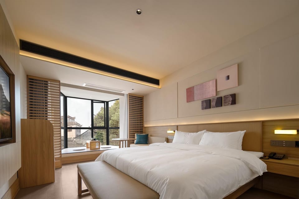 Bed, Photo of the whole room