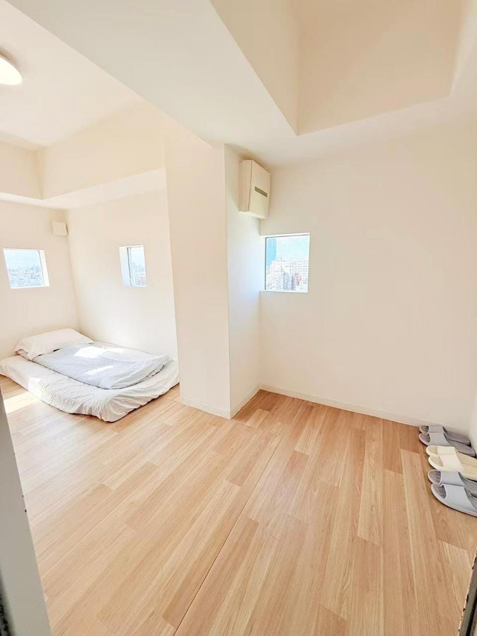 Shinjuku Kabuki Youth Hostel#New Sunshine Room#50 second walk from Higashi Shinjuku subway#Automatic locking door at entrance#新宿1 Apartment in Shinjuku