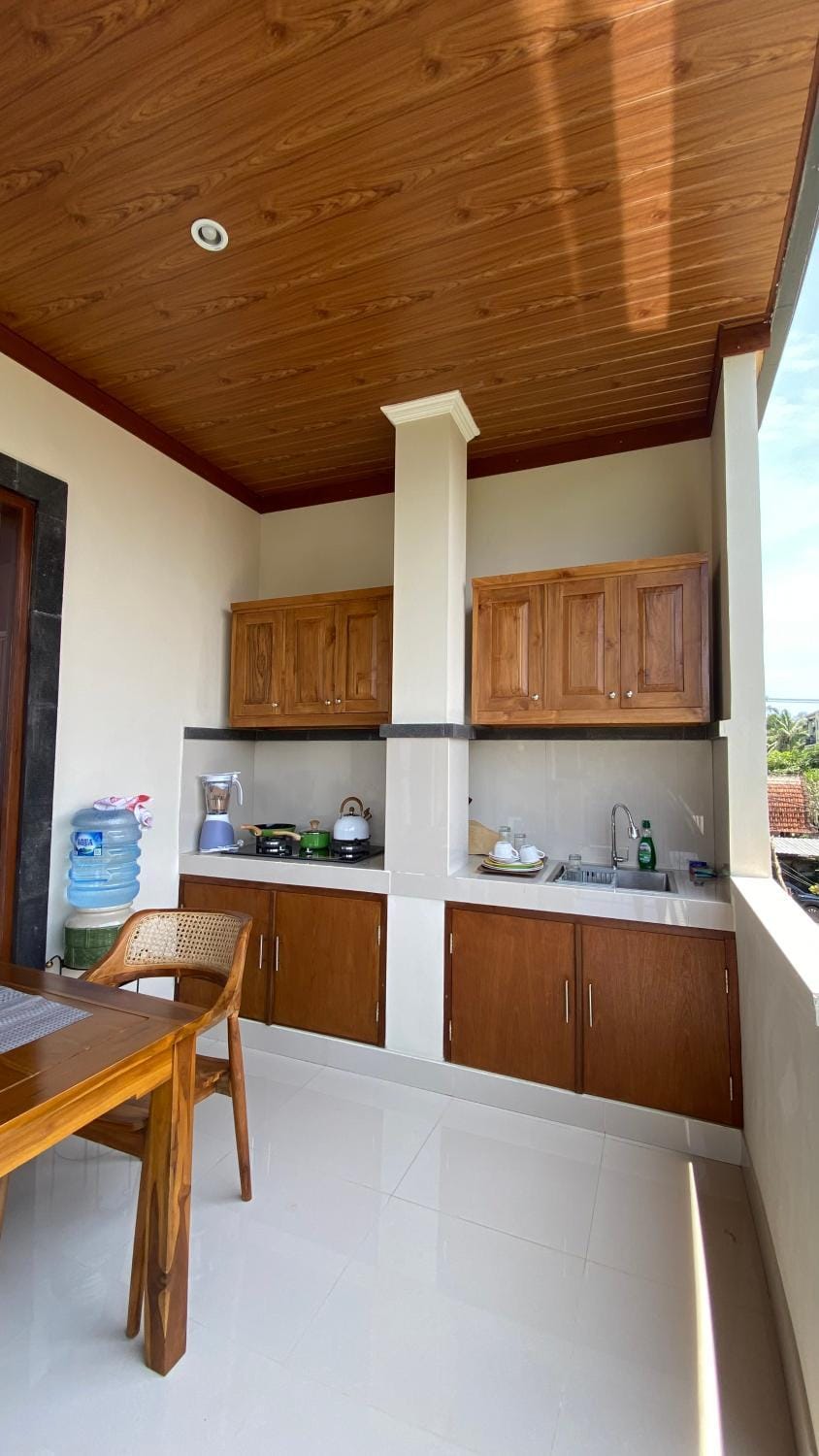 Widi's House with Ubud Jungle Lush View Apartment in Ubud