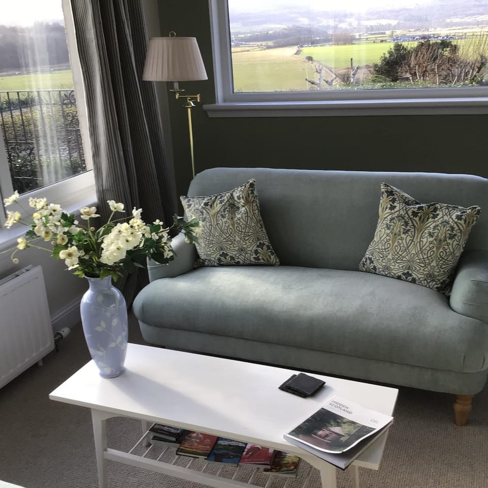 Lounge or bar