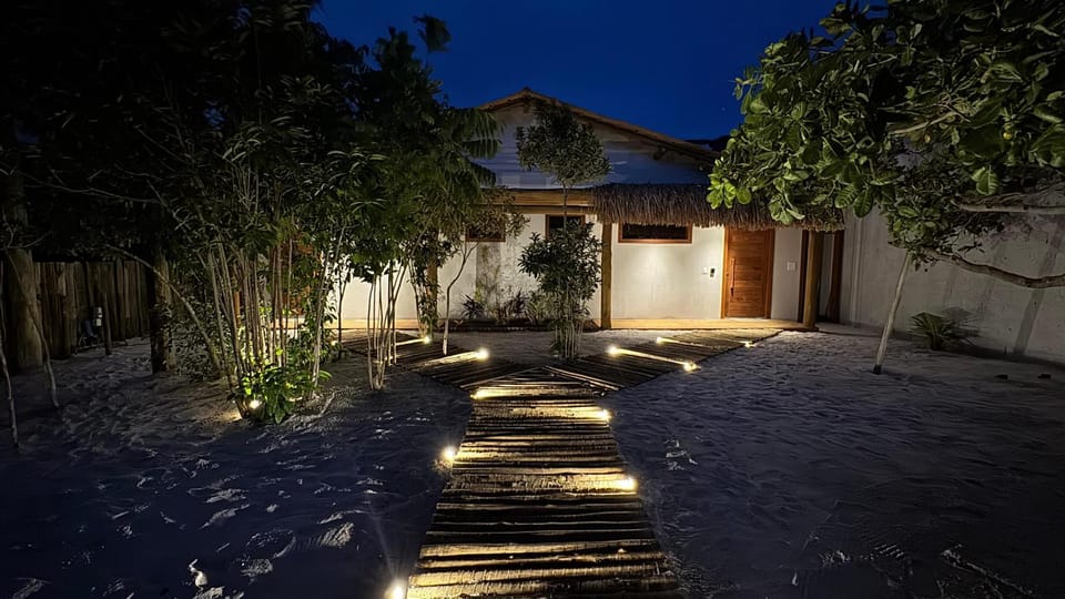 Hayô Bangalo Sol Villa in State of Bahia