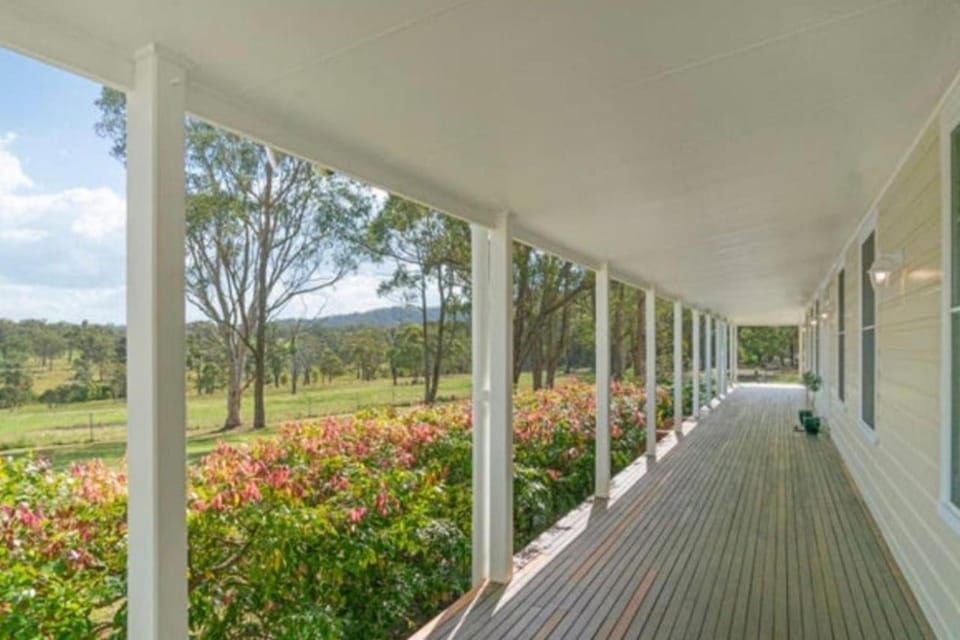 Valley Green Haven Estate Apartment in Cooranbong