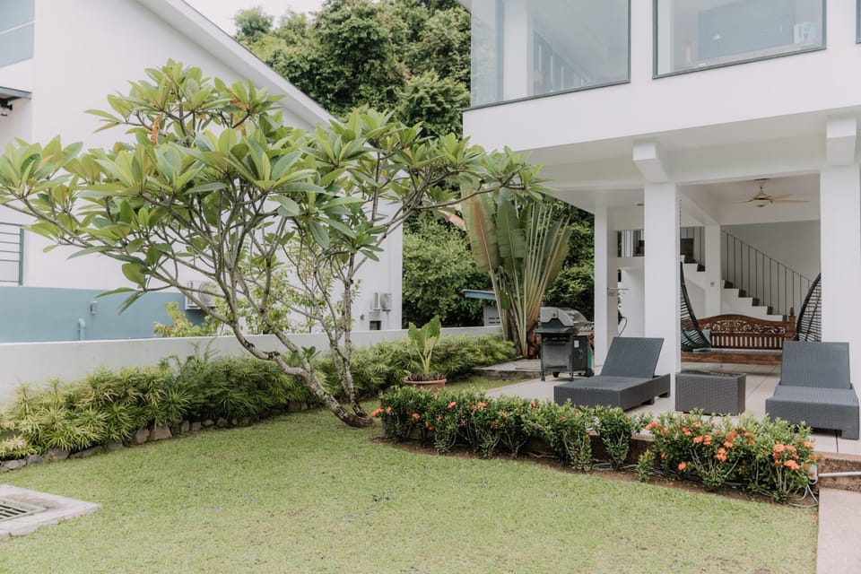 Patio, BBQ facilities, Garden