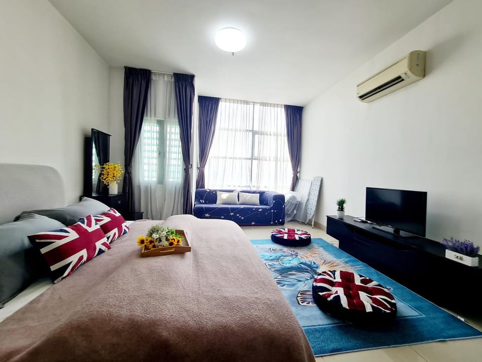 First Subang Courtyard SS15 Subang Jaya SJMC Taylors Nu Empire Subang Parade Sunway Pyramid Lagoon Medical Centre LRT KTM Apartment in Subang Jaya