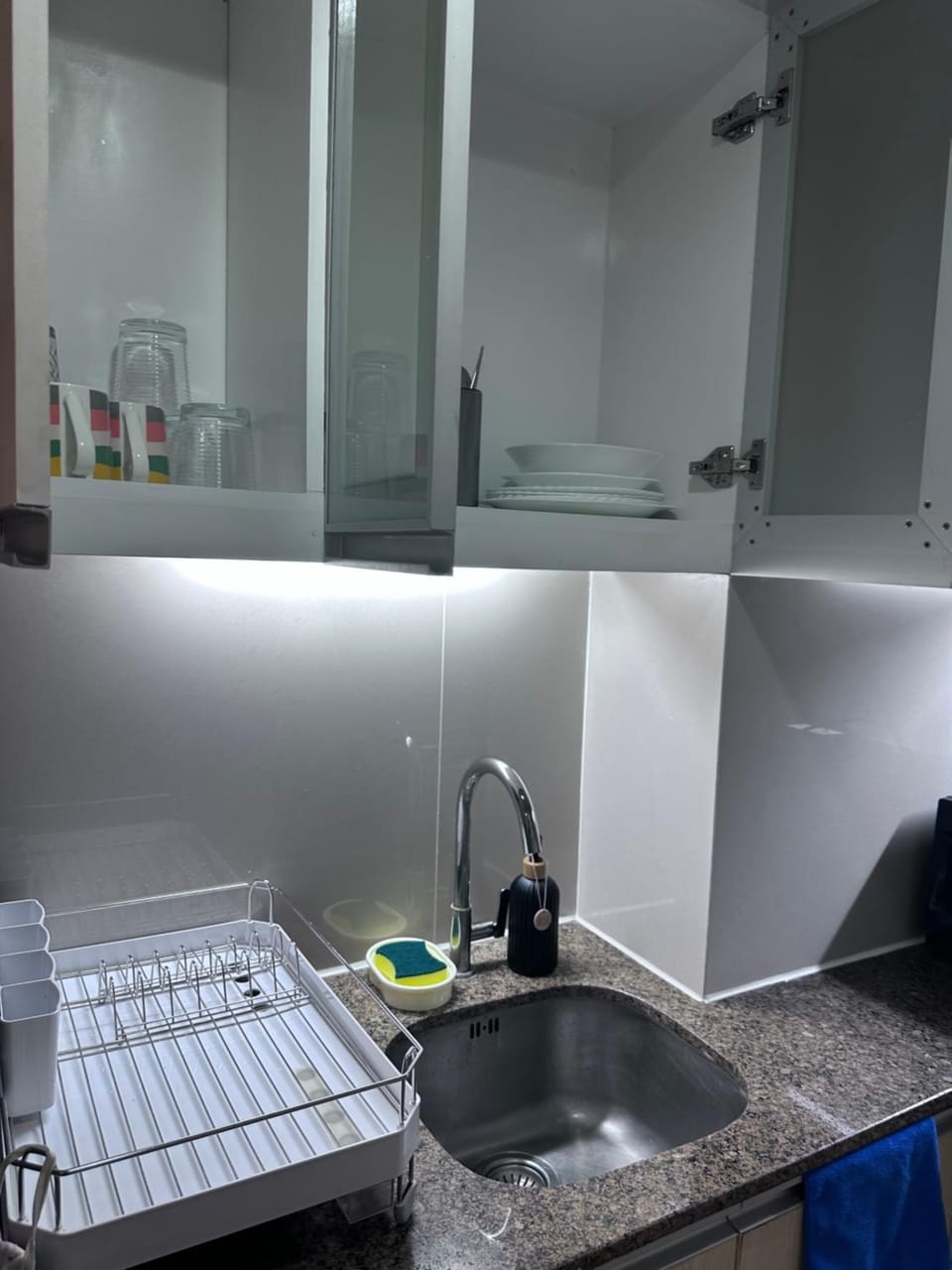 C1 -8NB with pool Mactan Newtown Center of Lapu lapu cebu phillippines 15mins from airport Apartment in Lapu-Lapu City