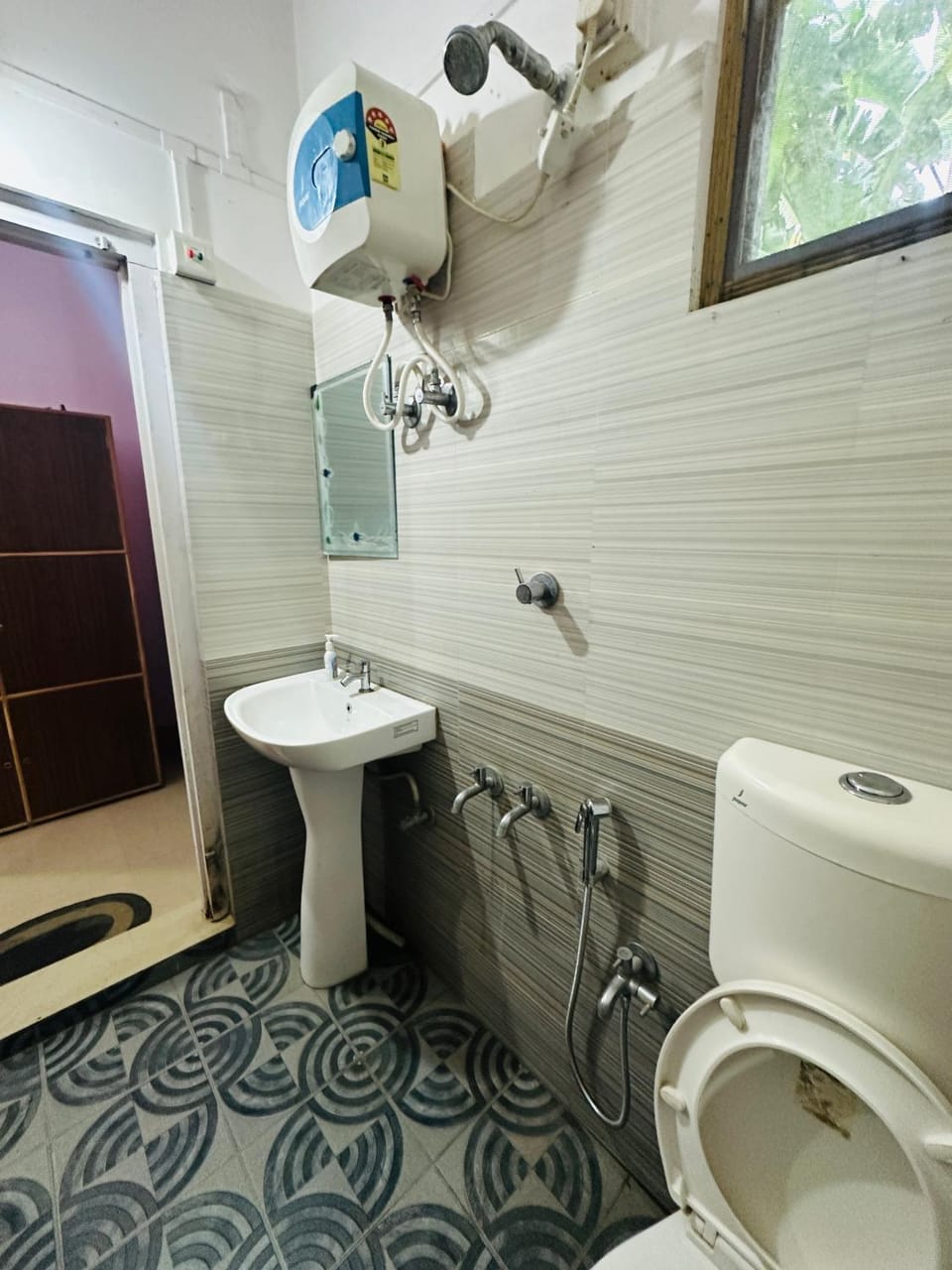 Shower, Toilet, Bathroom, bidet