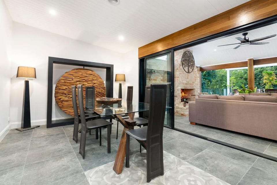 Patio, Seating area, Dining area, fireplace