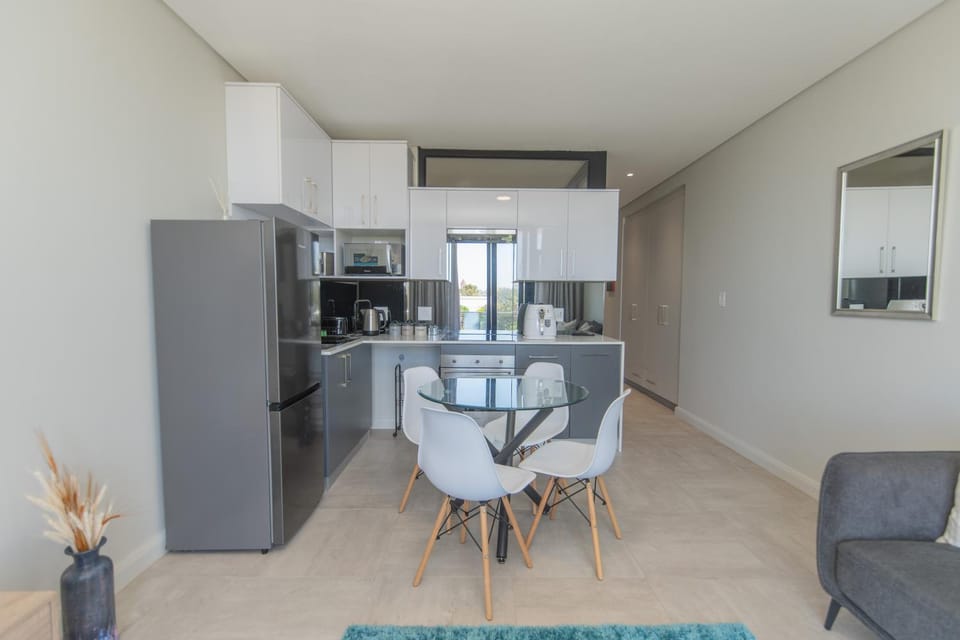 Serenity Suite Bellamare Apartment in Port Elizabeth