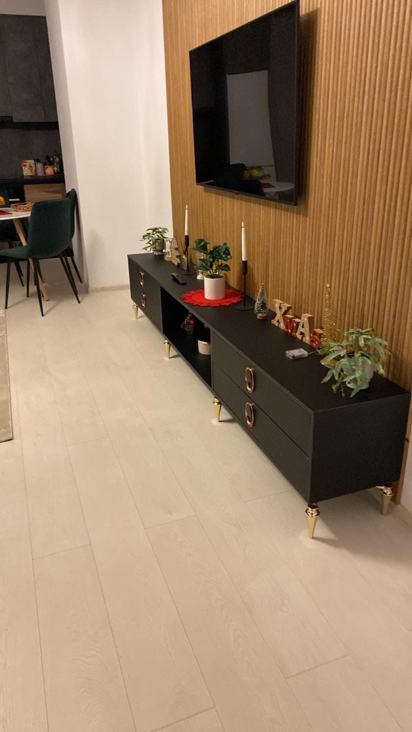 Glamorous One Apartment in Romania