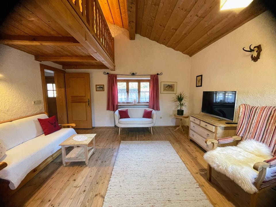 Ferienwohnung Theresia Oberm, Kreuth-Enterbach Apartment in Tyrol