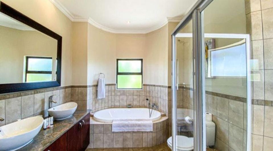 Spacious Umhlanga apartment Apartment in Umhlanga