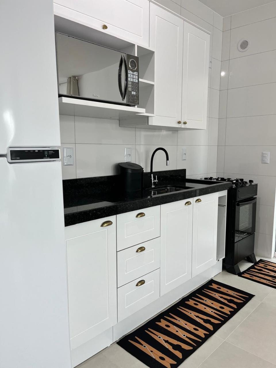 Vida boa 4 - Apto confortável a 150mts Praia do Sonho Apartment in Florianopolis