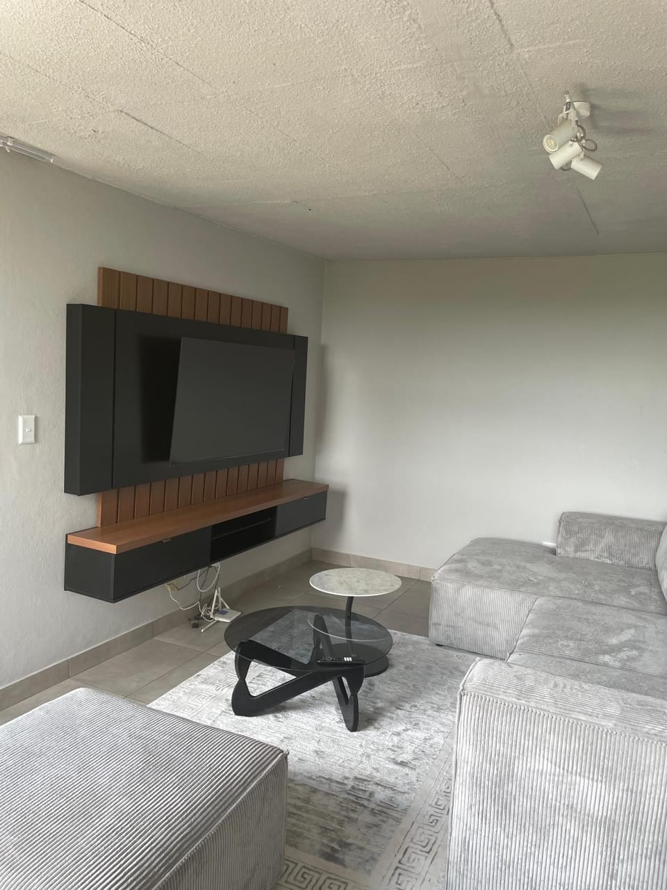 Circa Aparthotel by unit 187 Apartment hotel in Pretoria