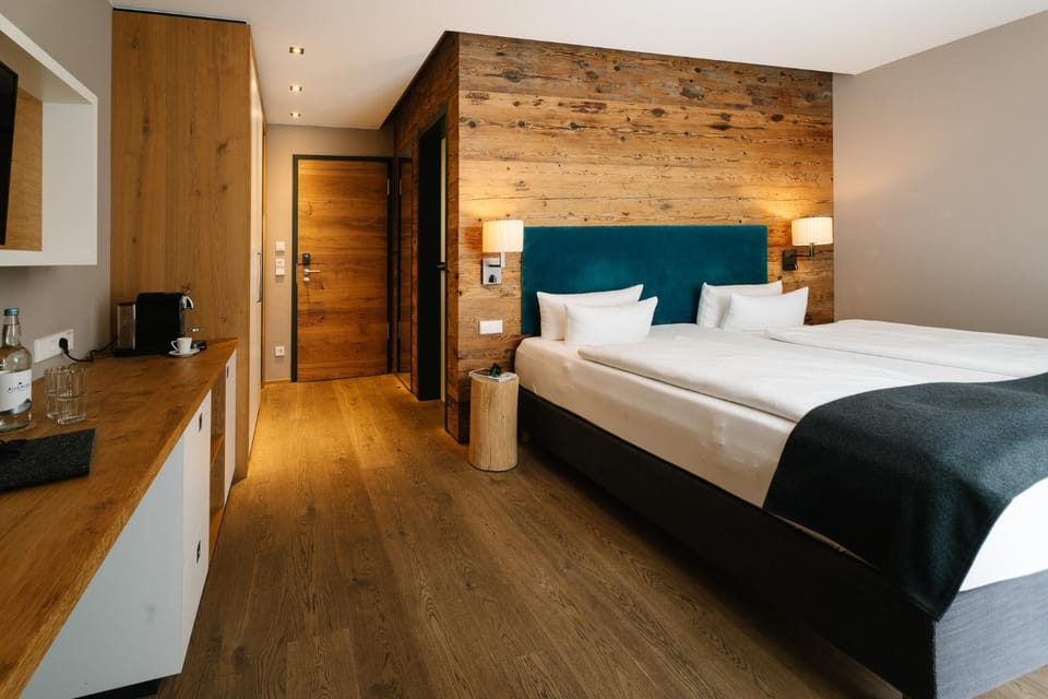 Bed, Photo of the whole room