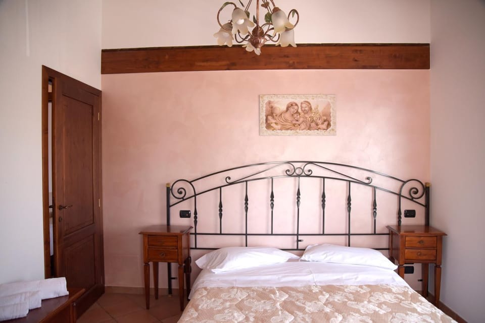 L'Oasi di Pierino Farm Stay in Marche