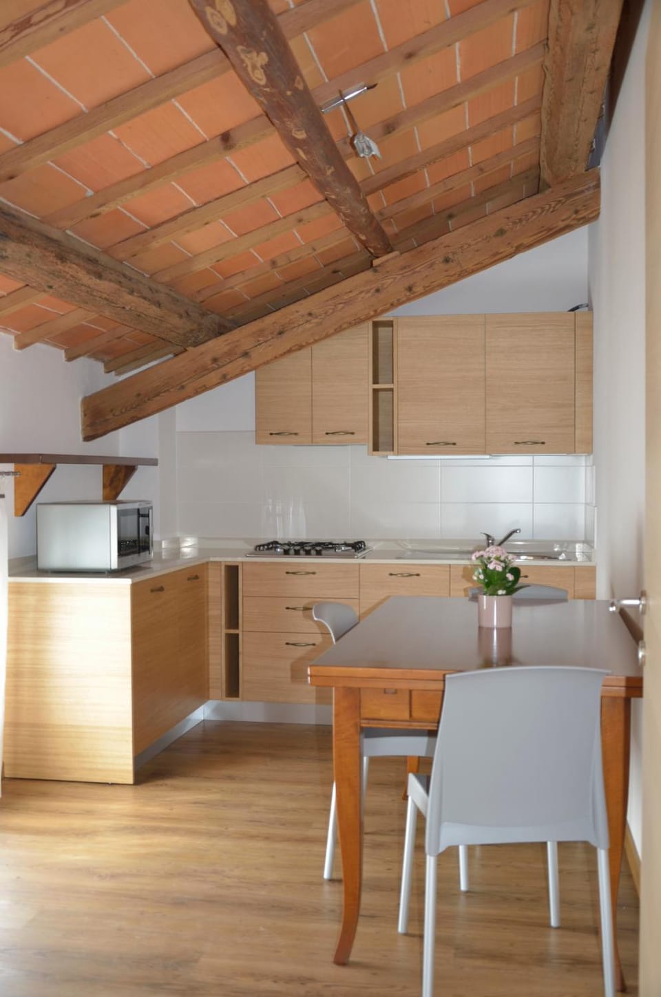 Kitchen or kitchenette, kitchen