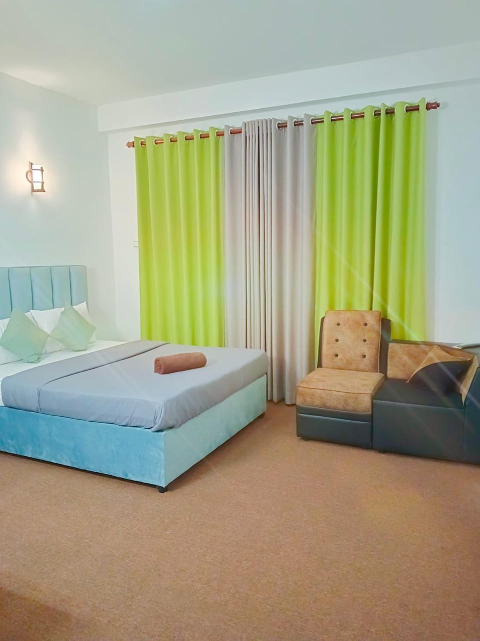 The Blues Chalet Bed and Breakfast in Nuwara Eliya