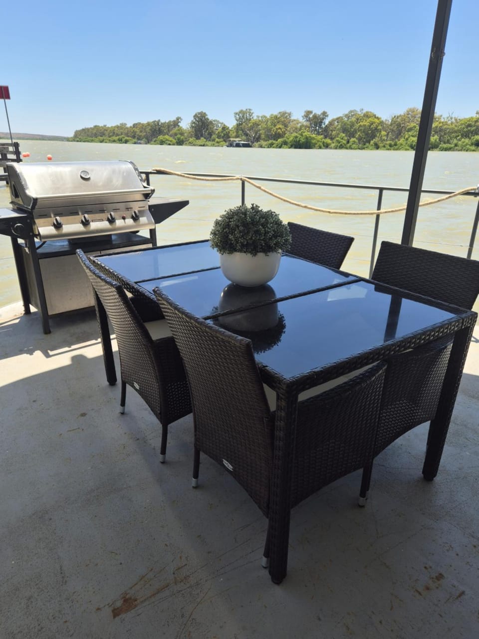 Natural landscape, Dining area, River view
