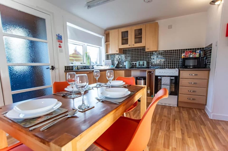 Beach House House in Thurso
