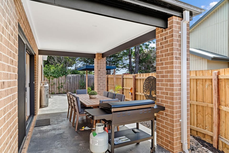 Patio, BBQ facilities, Dining area