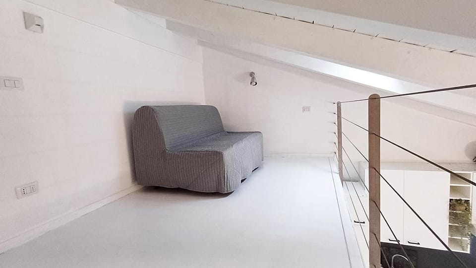 Roma 17 Apartment in Lombardy