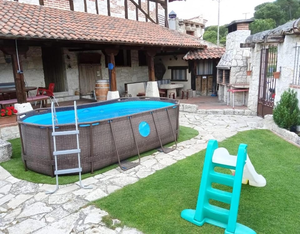 Property building, Swimming pool