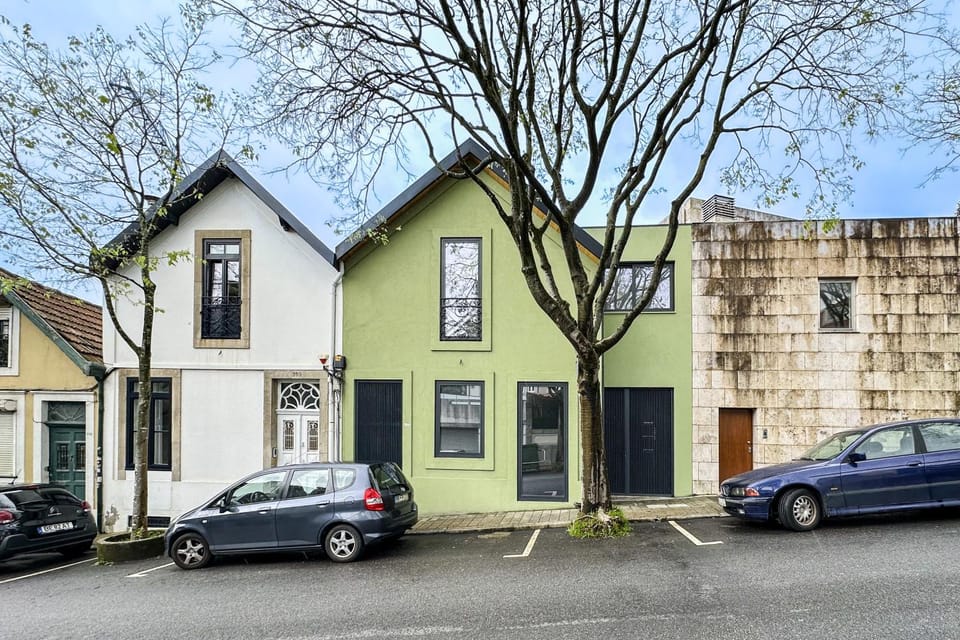 Property building, Parking