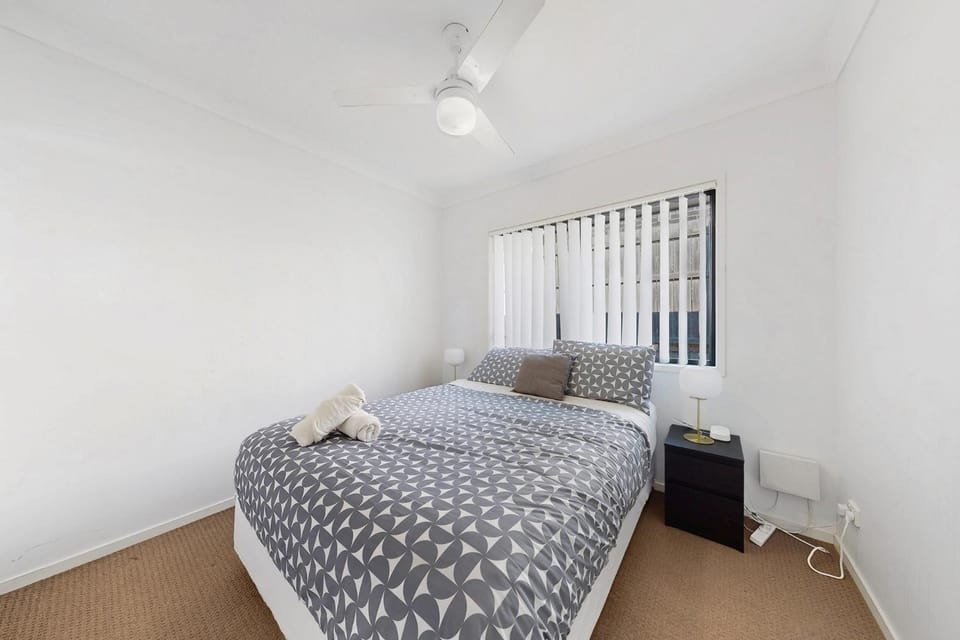 4BR Family Home Coomera Theme Parks & Shopping House in Coomera