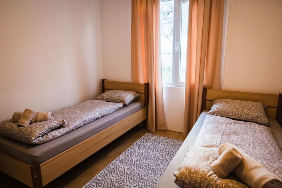 Cozy House with Free parking Apartment in Varna