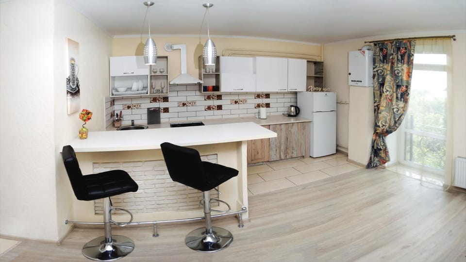 Залізнична 49 "Хочу ЦЮ!" Apartment in Lviv Oblast