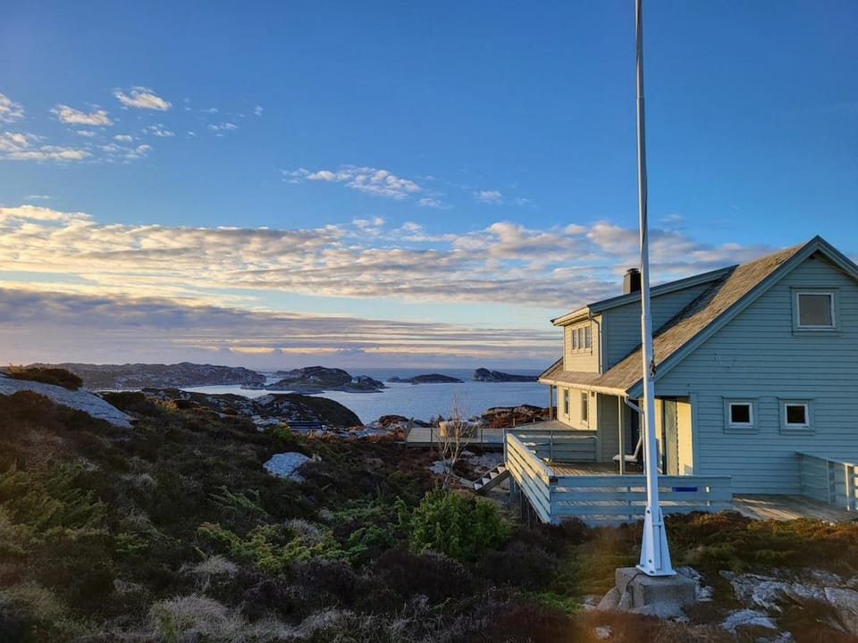 Property building, Sea view