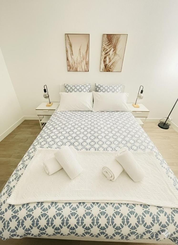 Le Coin Soleil - Netflix - Insead Apartment in Fontainebleau