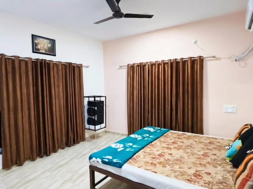 Sahyadri Farmhouse with Pvt POOL House in Maharashtra