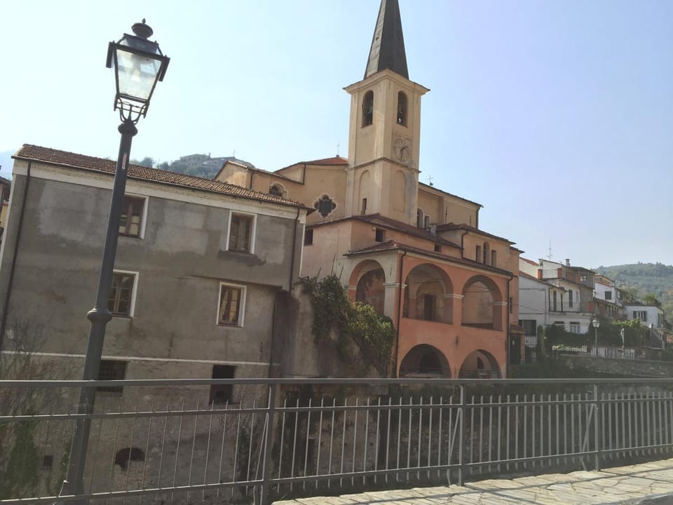Nearby landmark