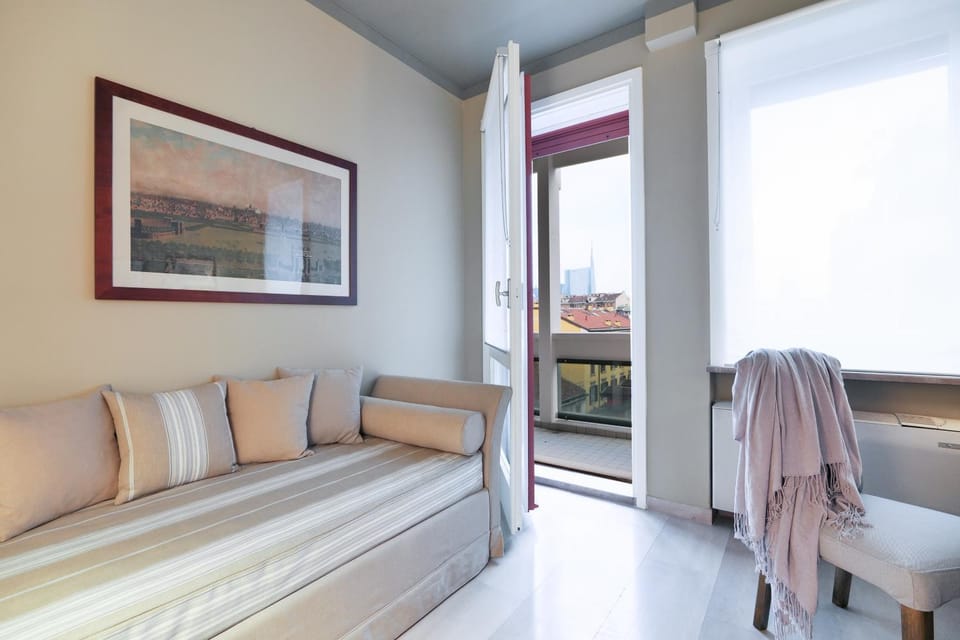Bed, View (from property/room), Balcony/Terrace
