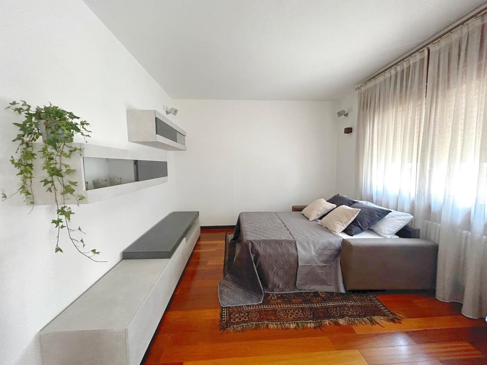 Orange apartment Apartment in Venice