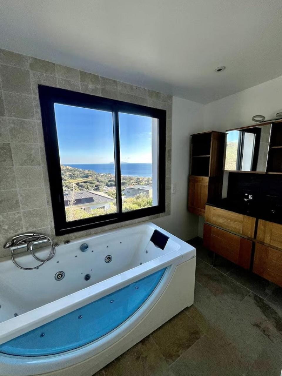Villa avec piscine vue mer et montagne Villa in Corsica