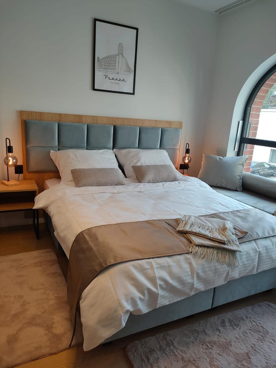 Photo of the whole room