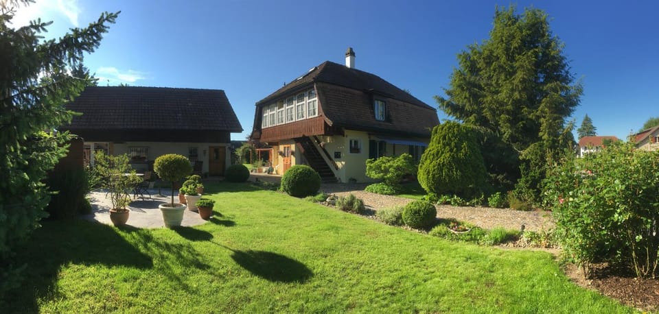 Property building, Natural landscape, Garden, Garden, Garden view