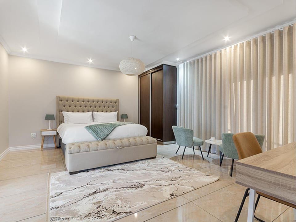 Self Checkin-Luxury Tranquil Unit Bed and Breakfast in Sandton