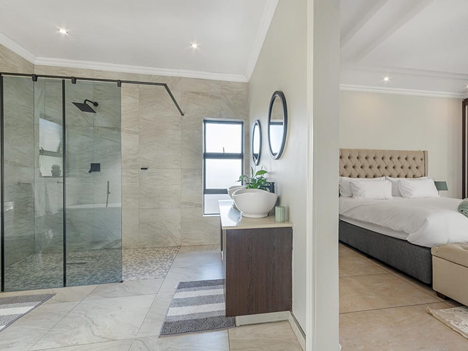 Self Checkin-Luxury Tranquil Unit Bed and Breakfast in Sandton