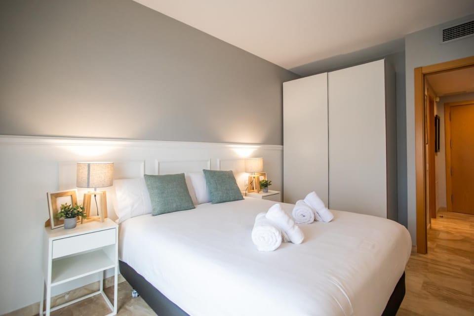 13MAL1077- Magnific 2BR flat Apartment in Barcelona