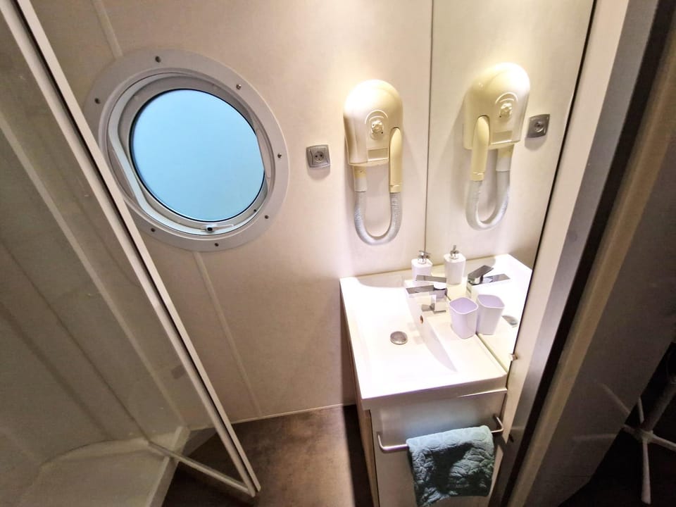 Luxus Mobile Home beim Europa-Park, voll klimatisiert mit Wi-Fi! House in Ortenau